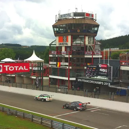 Lovely House With Much Luxury And Comfort Waimes