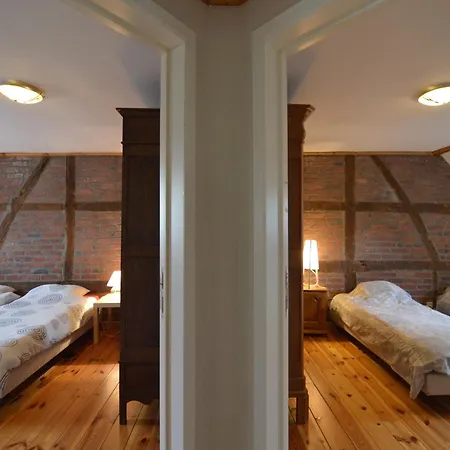 Lovely House With Much Luxury And Comfort Weismes