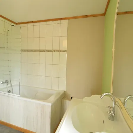 Lovely House With Much Luxury And Comfort Weismes