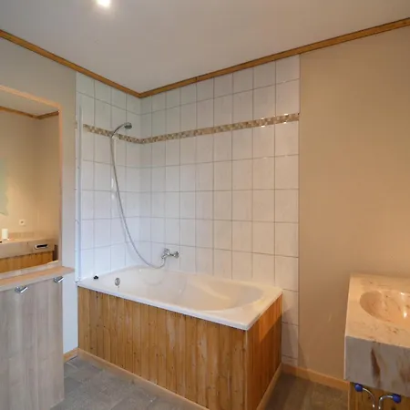 Lovely House With Much Luxury And Comfort