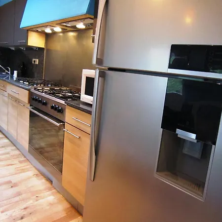 Lovely House With Much Luxury And Comfort Дом отдыха Вэм