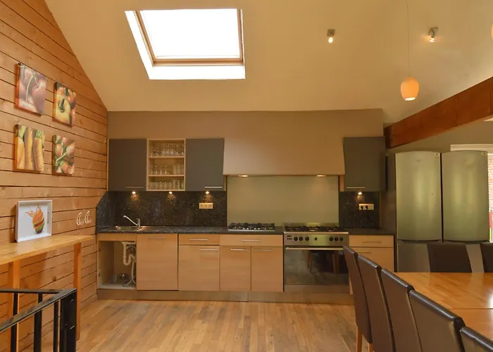 Lovely House With Much Luxury And Comfort Waimes